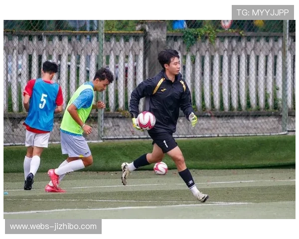 川超联赛分区赛发生球员冲击裁判事件，引发对赛风赛纪关注