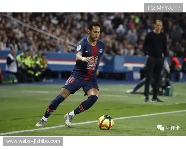 索莱尔飞铲佩德里,经VAR复核被直接红牌罚下